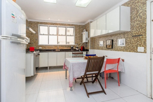 Imagem Apartamento com 4 Quartos à Venda, 167 m² em Moema - São Paulo