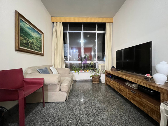 Imagem Imóvel com 3 Quartos à Venda, 90 m² em Humaitá - Rio De Janeiro Imagem Imóvel com 3 Quartos à Venda, 90 m² em Humaitá - Rio De Janeiro