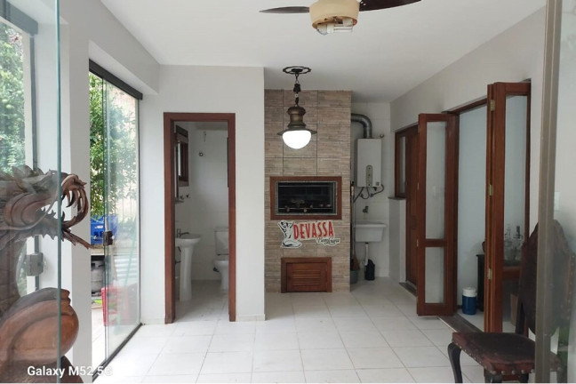 Imagem Casa com 2 Quartos à Venda, 80 m² em Lomba Do Pinheiro - Porto Alegre Imagem Casa com 2 Quartos à Venda, 80 m² em Lomba Do Pinheiro - Porto Alegre