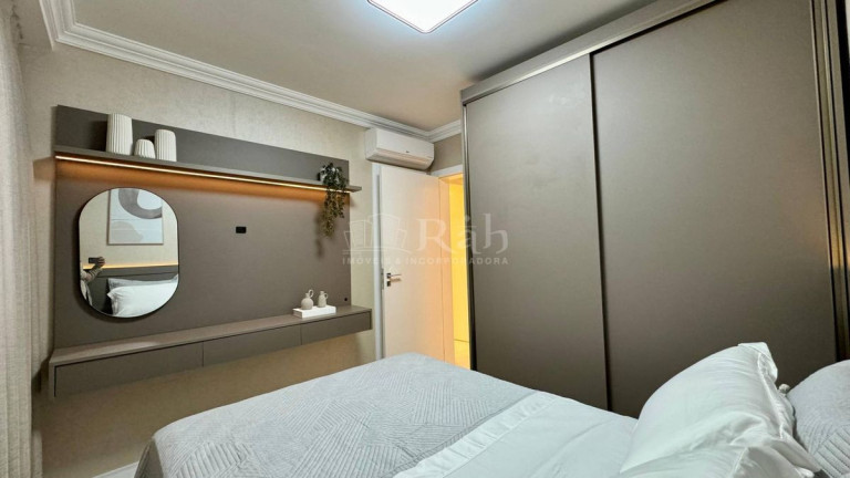 Imagem Apartamento com 3 Quartos à Venda, 108 m² em Centro - Balneário Camboriú