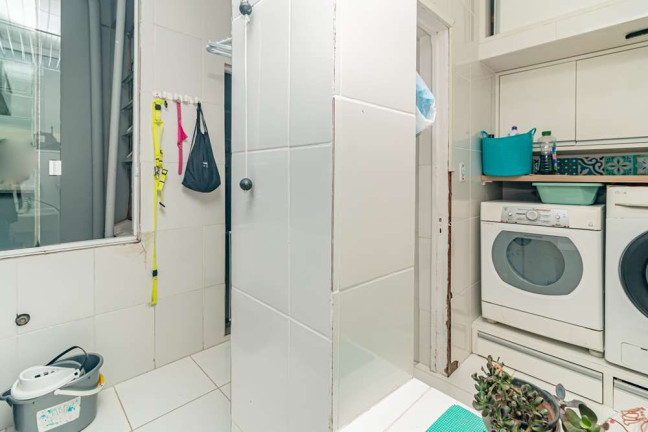 Imagem Imóvel com 3 Quartos à Venda, em Petrópolis - Porto Alegre Imagem Imóvel com 3 Quartos à Venda, em Petrópolis - Porto Alegre