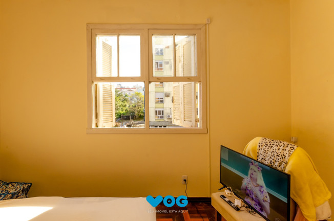 Imagem Imóvel com 1 Quarto à Venda, 32 m² em Bom Jesus - Porto Alegre