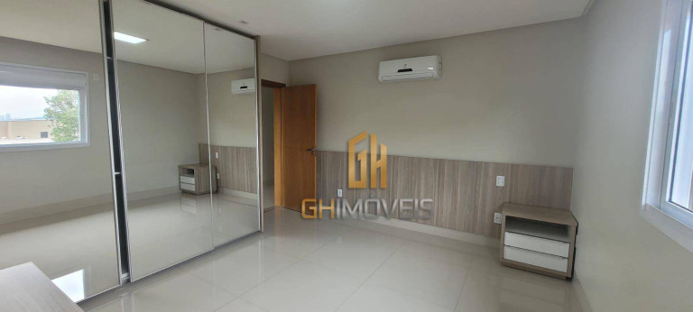 Imagem Sobrado com 4 Quartos para Alugar, 380 m² em Residencial Goiânia Golfe Clube - Goiânia Imagem Sobrado com 4 Quartos para Alugar, 380 m² em Residencial Goiânia Golfe Clube - Goiânia