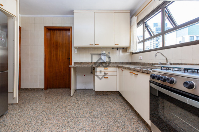 Imagem Apartamento com 3 Quartos à Venda, 189 m² em Jardim Paulista - São Paulo Imagem Apartamento com 3 Quartos à Venda, 189 m² em Jardim Paulista - São Paulo