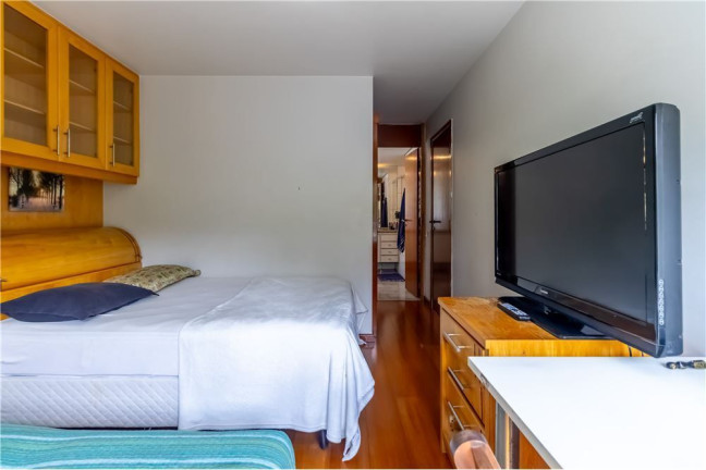 Imagem Apartamento com 3 Quartos à Venda, 245 m² em Vila Suzana - São Paulo Imagem Apartamento com 3 Quartos à Venda, 245 m² em Vila Suzana - São Paulo