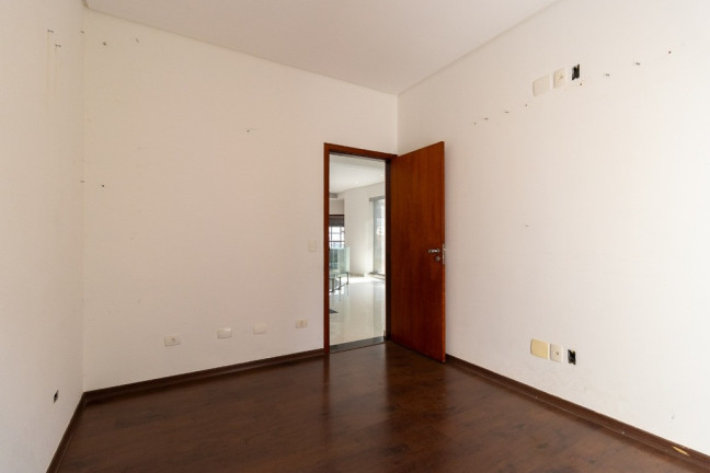 Imagem Casa com 4 Quartos à Venda, 615 m² em Bosque Da Saúde - São Paulo Imagem Casa com 4 Quartos à Venda, 615 m² em Bosque Da Saúde - São Paulo