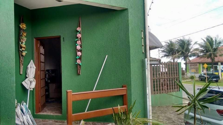 Sobrado com 2 Quartos à Venda, 83 m² em Balneário Califórnia - Itanhaém