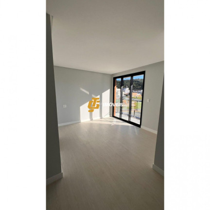 Imagem Sobrado com 4 Quartos à Venda, em Terras Altas - Camboriú Imagem Sobrado com 4 Quartos à Venda, em Terras Altas - Camboriú