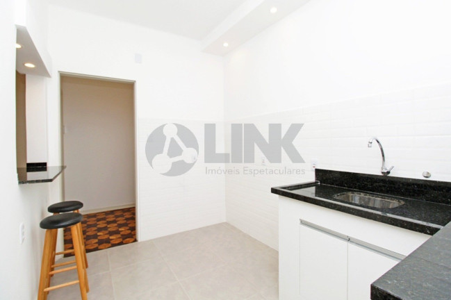 Imagem Apartamento com 3 Quartos à Venda, 101 m² em Moinhos De Vento - Porto Alegre Imagem Apartamento com 3 Quartos à Venda, 101 m² em Moinhos De Vento - Porto Alegre