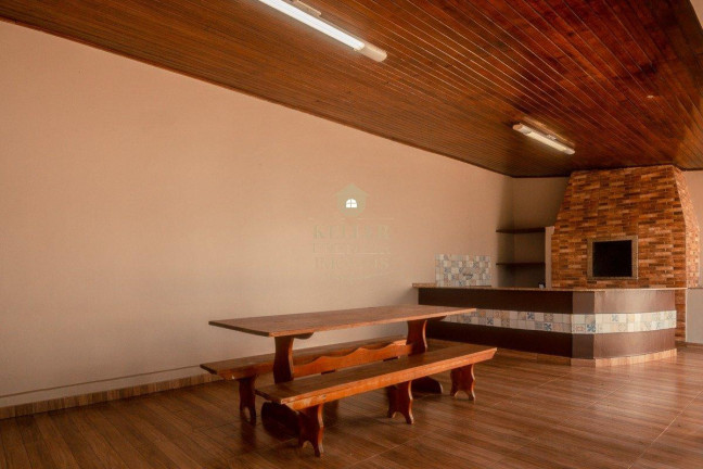 Imagem Casa com 4 Quartos à Venda, 300 m² em Centro - Foz Do Iguaçu Imagem Casa com 4 Quartos à Venda, 300 m² em Centro - Foz Do Iguaçu