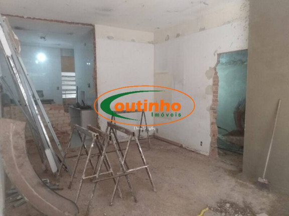 Imagem Casa com 7 Quartos à Venda, 310 m² em Maracanã - Rio De Janeiro Imagem Casa com 7 Quartos à Venda, 310 m² em Maracanã - Rio De Janeiro