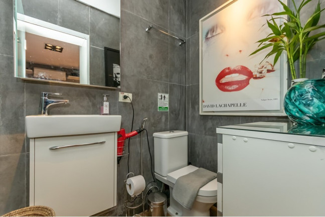 Imagem Casa com 3 Quartos à Venda, 200 m² em Vila Nova Conceição - São Paulo Imagem Casa com 3 Quartos à Venda, 200 m² em Vila Nova Conceição - São Paulo