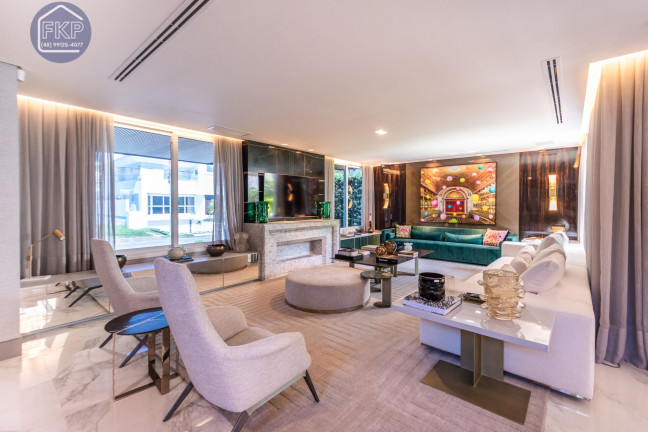Imagem Casa com 7 Quartos à Venda, 780 m² em Jurerê Internacional - Florianópolis