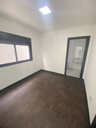 Imagem Casa com 3 Quartos à Venda, 254 m² em Suru - Santana De Parnaíba Imagem Casa com 3 Quartos à Venda, 254 m² em Suru - Santana De Parnaíba