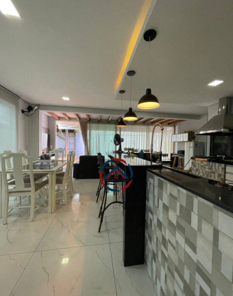 Imagem Casa com 3 Quartos à Venda, 520 m² em Condomínio Residencial Vila Jardim - Cuiabá Imagem Casa com 3 Quartos à Venda, 520 m² em Condomínio Residencial Vila Jardim - Cuiabá