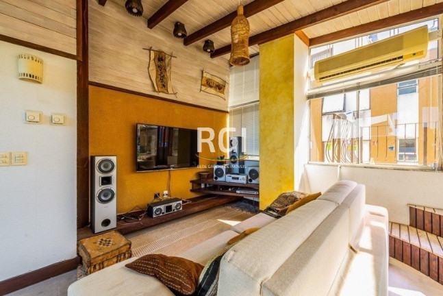 Imagem Apartamento com 2 Quartos à Venda, 116 m² em Petrópolis - Porto Alegre Imagem Apartamento com 2 Quartos à Venda, 116 m² em Petrópolis - Porto Alegre