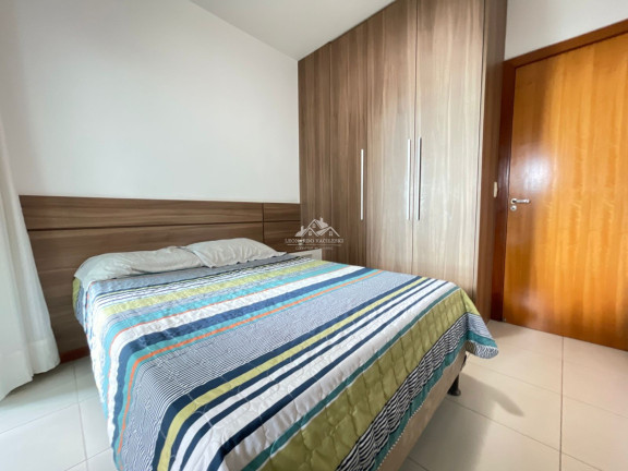 Imagem Imóvel com 3 Quartos à Venda, 140 m² em Parque Residencial Laranjeiras - Serra Imagem Imóvel com 3 Quartos à Venda, 140 m² em Parque Residencial Laranjeiras - Serra
