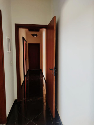 Imagem Sobrado com 4 Quartos à Venda, 235 m² em Vila Rosa - Itapetininga