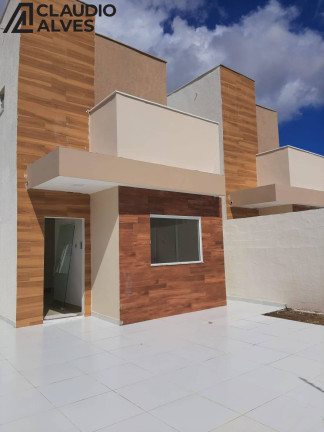 Casa com 3 Quartos à Venda, 130 m² em Mangabeira - Feira De Santana