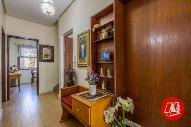 Imagem Casa com 5 Quartos à Venda, 337 m² em Rio Branco - Porto Alegre Imagem Casa com 5 Quartos à Venda, 337 m² em Rio Branco - Porto Alegre