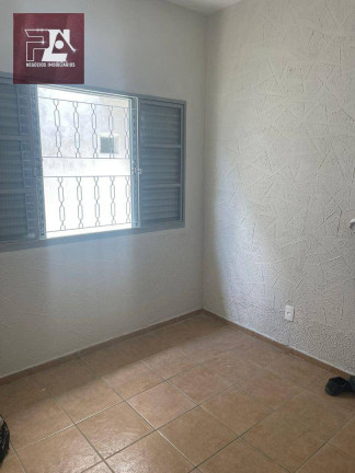 Imagem Casa com 5 Quartos à Venda ou Locação, 200 m² em Centro - Lorena Imagem Casa com 5 Quartos à Venda ou Locação, 200 m² em Centro - Lorena