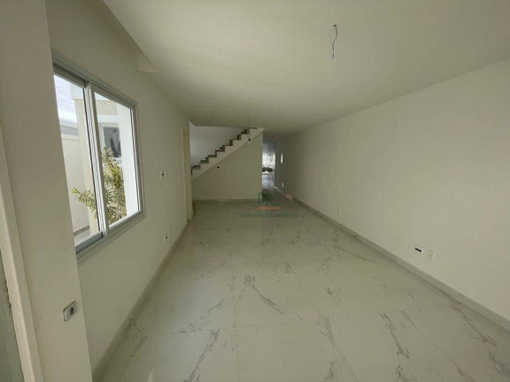 Imagem Casa com 4 Quartos à Venda, 180 m² em Itaipu - Niterói Imagem Casa com 4 Quartos à Venda, 180 m² em Itaipu - Niterói