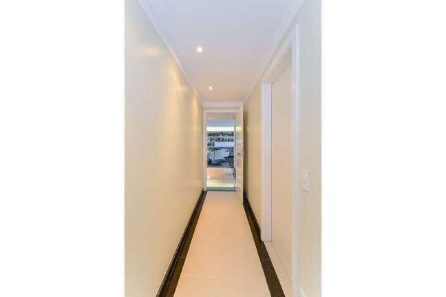 Imagem Apartamento com 3 Quartos à Venda, 250 m² em Moema - São Paulo Imagem Apartamento com 3 Quartos à Venda, 250 m² em Moema - São Paulo
