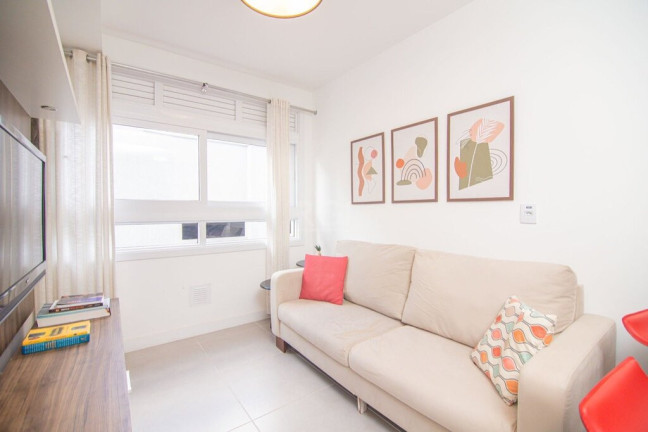 Imagem Apartamento com 1 Quarto à Venda, 31 m² em Centro Histórico - Porto Alegre Imagem Apartamento com 1 Quarto à Venda, 31 m² em Centro Histórico - Porto Alegre