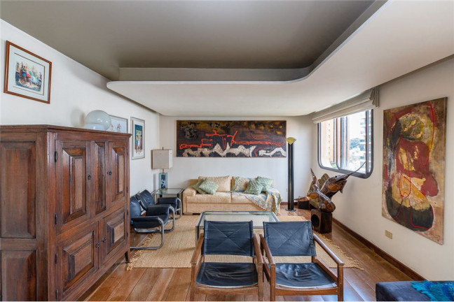 Imagem Apartamento com 3 Quartos à Venda, 210 m² em Moema - São Paulo