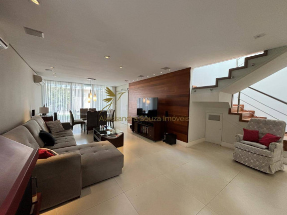Imagem Casa com 4 Quartos à Venda, 360 m² em Alphaville - Santana De Parnaíba Imagem Casa com 4 Quartos à Venda, 360 m² em Alphaville - Santana De Parnaíba