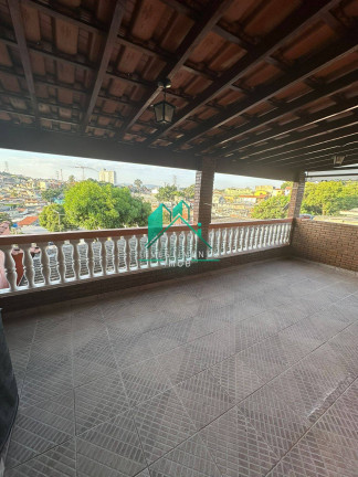 Casa com 3 Quartos à Venda, 196 m² em Ayrosa - Osasco