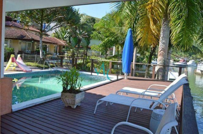 Imagem Casa com 5 Quartos à Venda, 380 m² em Frade (cunhambebe) - Angra Dos Reis Imagem Casa com 5 Quartos à Venda, 380 m² em Frade (cunhambebe) - Angra Dos Reis