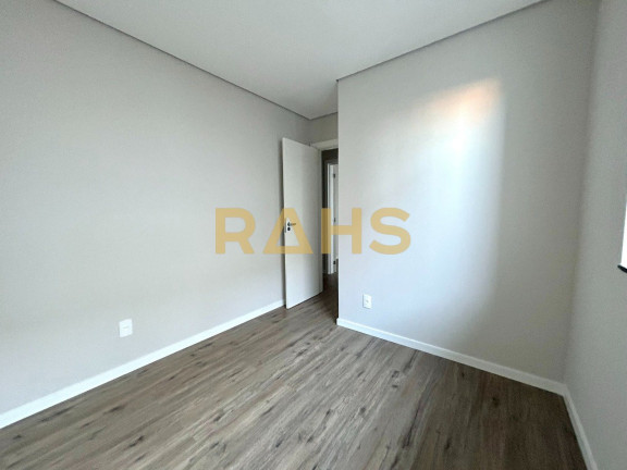 Imagem Apartamento com 2 Quartos à Venda, 62 m² em Costa E Silva - Joinville