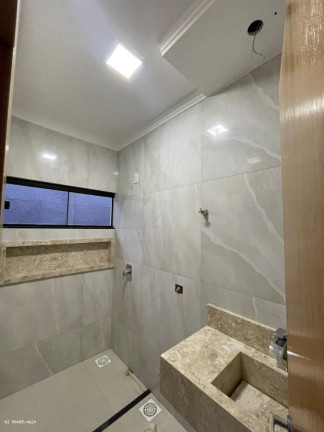 Imagem Casa com 3 Quartos à Venda, 178 m² em Goiânia 2 - Goiânia