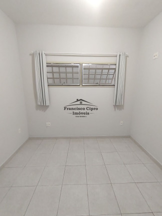 Imagem Kitnet com 6 Quartos à Venda, 210 m² em Vila Eliana Maria - Vila Molica - Guaratinguetá Imagem Kitnet com 6 Quartos à Venda, 210 m² em Vila Eliana Maria - Vila Molica - Guaratinguetá