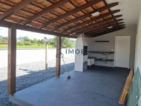 Imagem Casa com 2 Quartos à Venda, 160 m² em Escolinha - Guaramirim