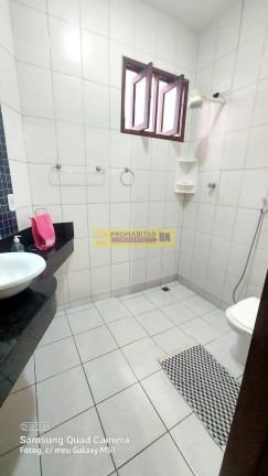 Imagem Casa de Condomínio com 4 Quartos à Venda, 300 m² em Candelária - Natal