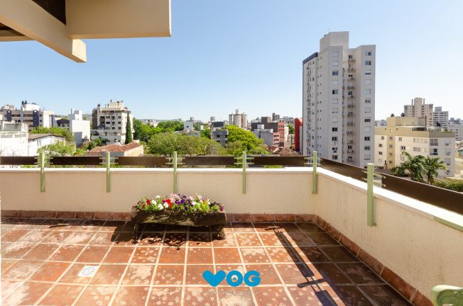 Imagem Imóvel com 2 Quartos à Venda, 150 m² em Petrópolis - Porto Alegre