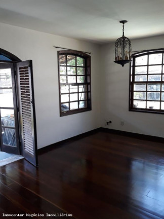 Imagem Casa com 2 Quartos à Venda, 360 m² em Jacarepagua - Rio De Janeiro Imagem Casa com 2 Quartos à Venda, 360 m² em Jacarepagua - Rio De Janeiro