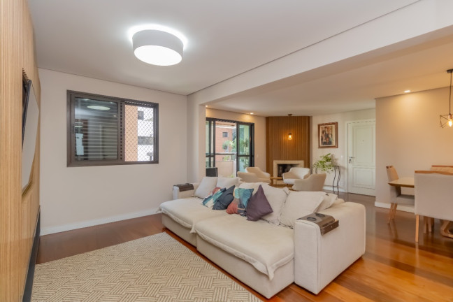 Imagem Apartamento com 3 Quartos à Venda, 123 m² em Real Parque - São Paulo