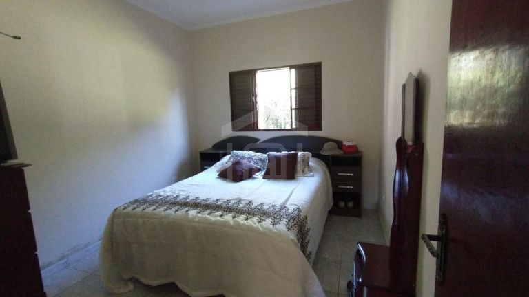 Imagem Imóvel com 3 Quartos à Venda, 3.800 m² em Souza Lima - Poços De Caldas Imagem Imóvel com 3 Quartos à Venda, 3.800 m² em Souza Lima - Poços De Caldas