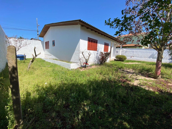 Imagem Casa com 3 Quartos à Venda, 360 m² em Ingleses Do Rio Vermelho - Florianópolis Imagem Casa com 3 Quartos à Venda, 360 m² em Ingleses Do Rio Vermelho - Florianópolis