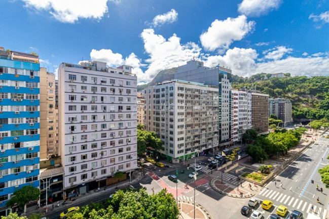 Imagem Apartamento com 3 Quartos à Venda, 133 m² em Copacabana - Rio De Janeiro