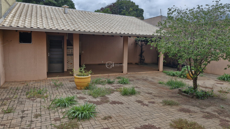 Imagem Casa com 3 Quartos à Venda, 182 m² em Vila Santa Luzia - Campo Grande Imagem Casa com 3 Quartos à Venda, 182 m² em Vila Santa Luzia - Campo Grande