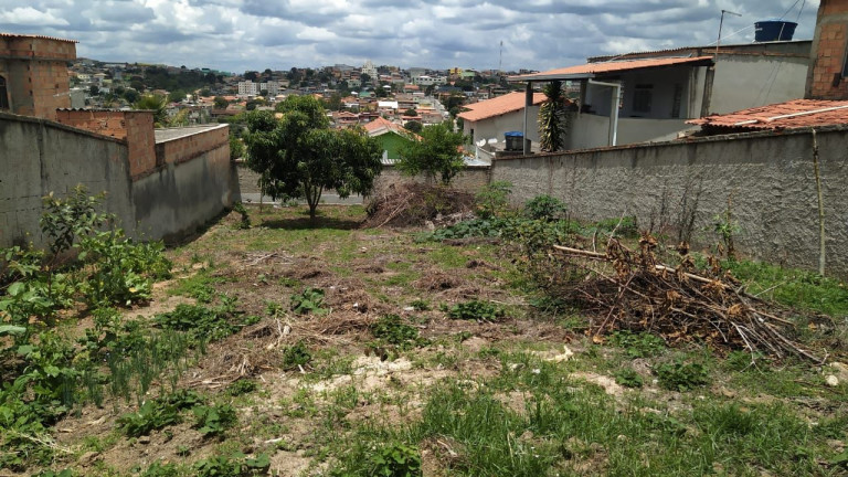 Imagem Terreno à Venda, 360 m² em Veneza - Ribeirão Das Neves