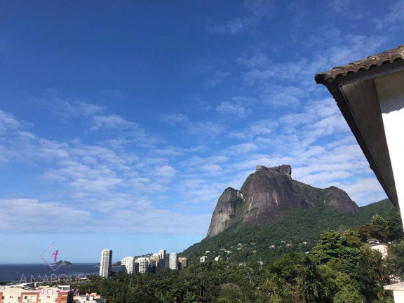 Imagem Casa com 4 Quartos à Venda, 300 m² em Rio De Janeiro