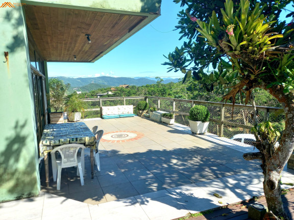 Imagem Casa com 7 Quartos à Venda,  em Silveira - Garopaba