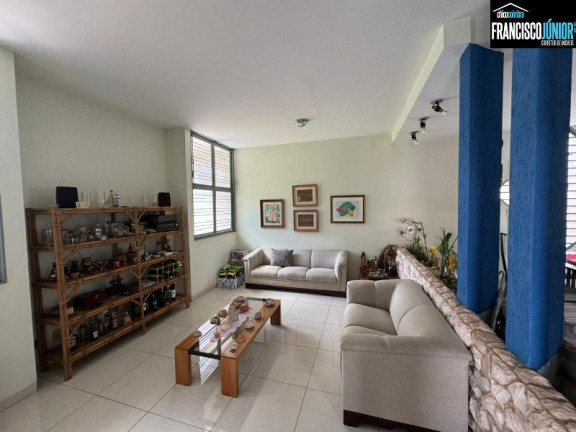 Imagem Casa com 4 Quartos à Venda, 464 m² em Setor Campinas - Goiânia Imagem Casa com 4 Quartos à Venda, 464 m² em Setor Campinas - Goiânia