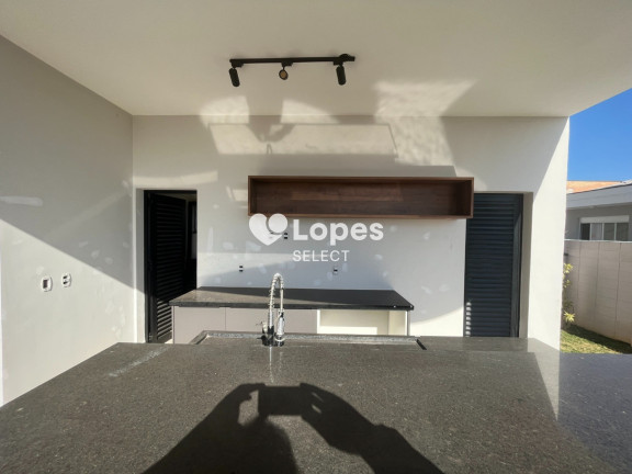 Imagem Imóvel com 4 Quartos à Venda, 320 m² em Swiss Park - Campinas Imagem Imóvel com 4 Quartos à Venda, 320 m² em Swiss Park - Campinas