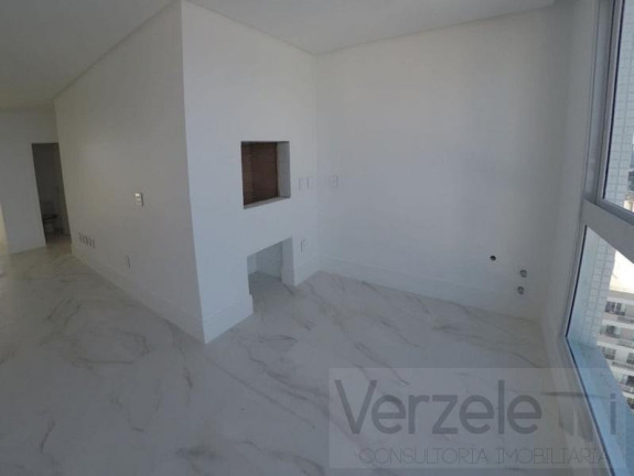 Imagem Apartamento com 3 Quartos à Venda, 151 m² em Centro - Balneário Camboriú Imagem Apartamento com 3 Quartos à Venda, 151 m² em Centro - Balneário Camboriú
